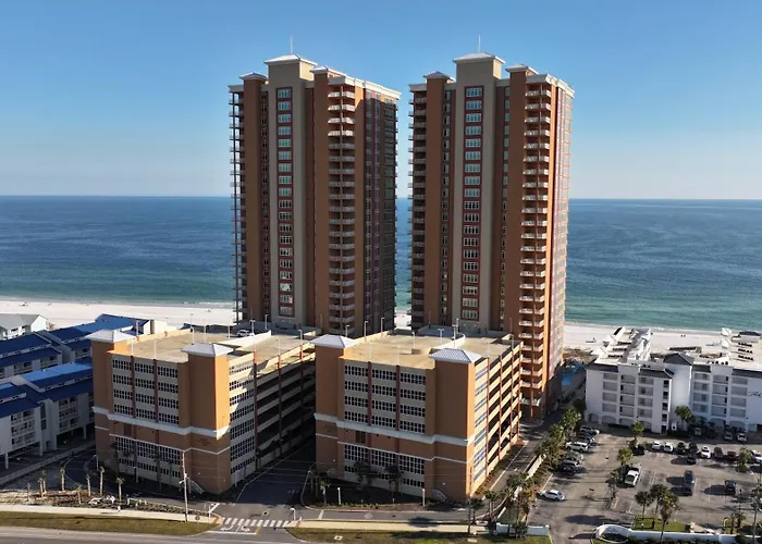 Phoenix Gulf Towers 507 Apartment